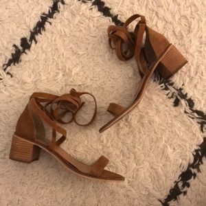 Steve Madden lace up low block heel